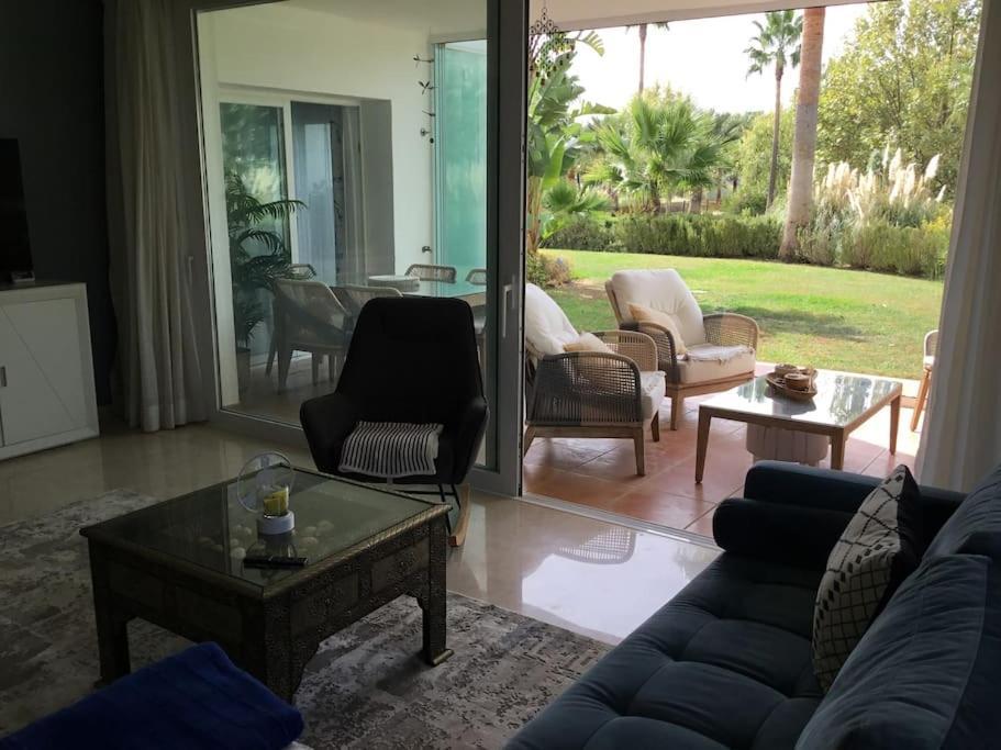 Alcazaba Blue Lagoon 3 Bedroom, Ground Floor Apartment Estepona Exterior foto